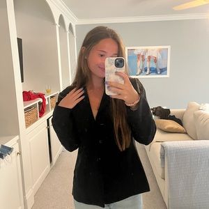 BLACK BLAZER